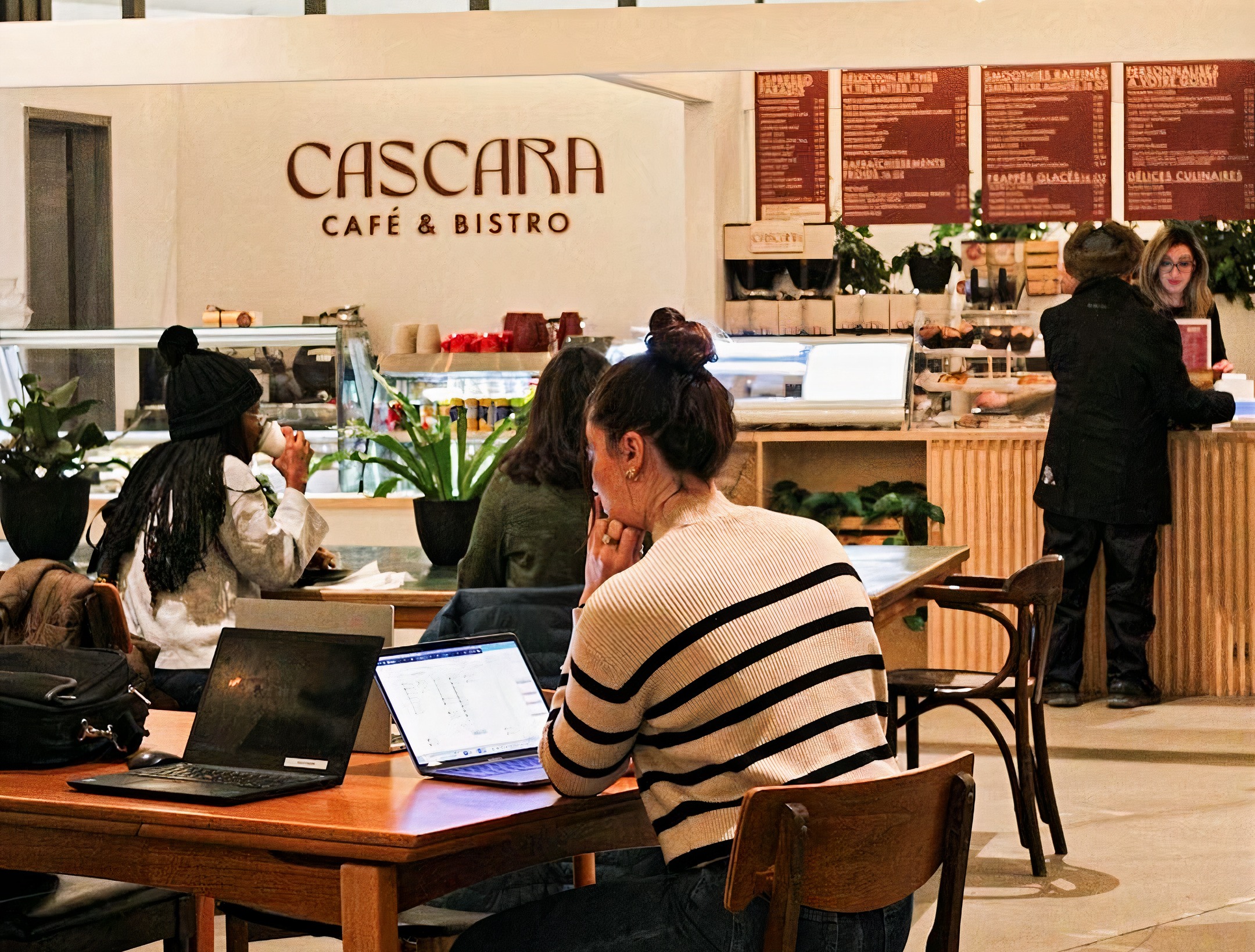 Come and Discover Our Cafe